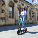 Comment bien utiliser son smartphone lors de ses trajets en trottinette électrique ?